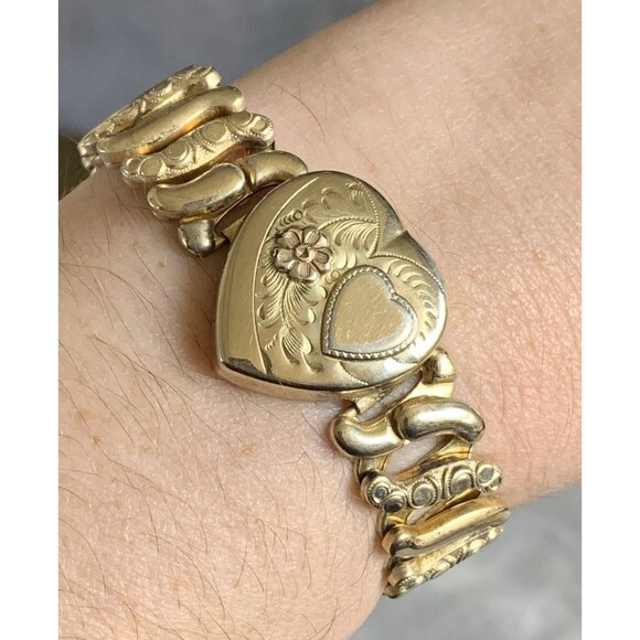 Vintage Co-Star Sweetheart Bracelet | WWII Era | Gold Over Sterling Floral Heart - Picture 9 of 11